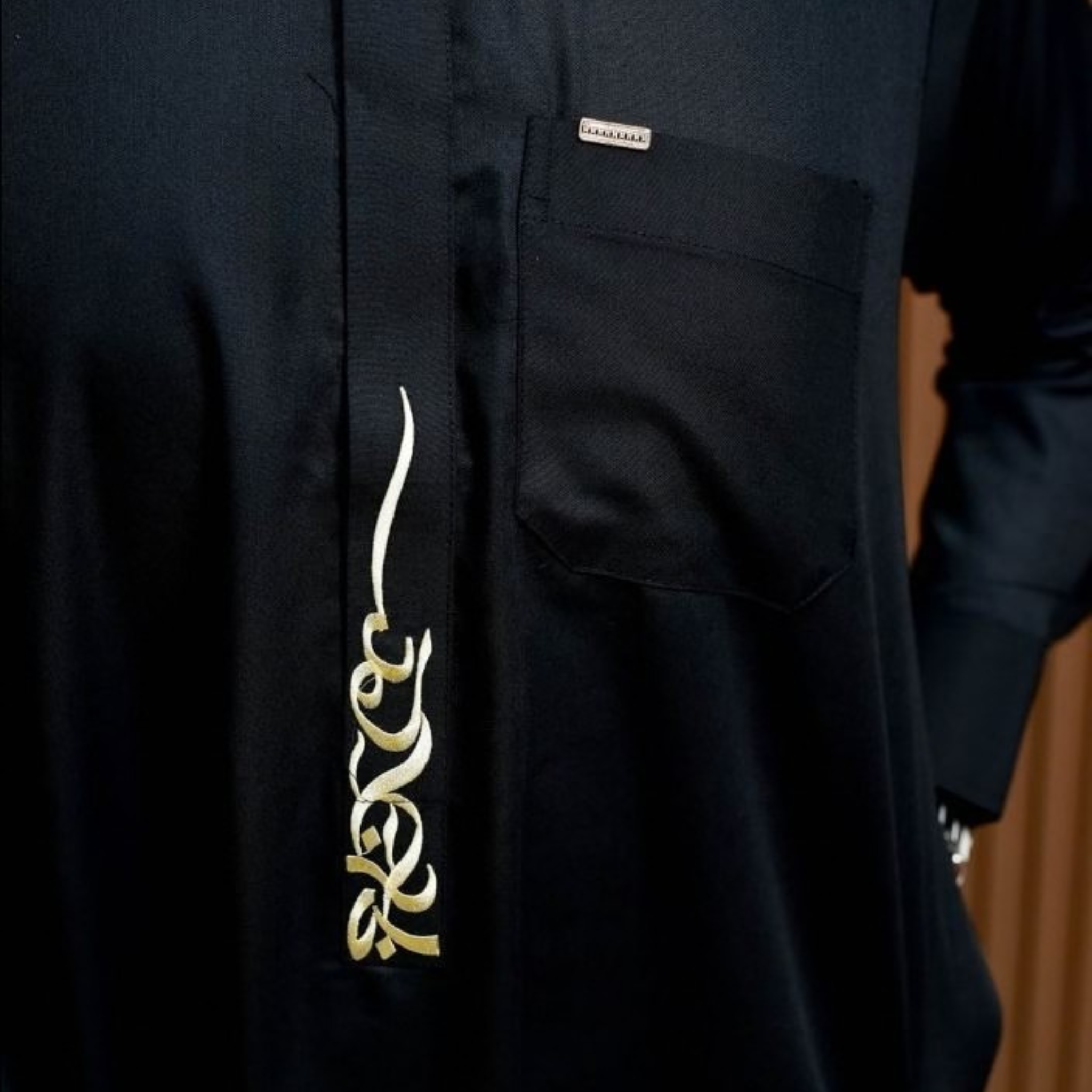 Qamis Al Noor Noir
